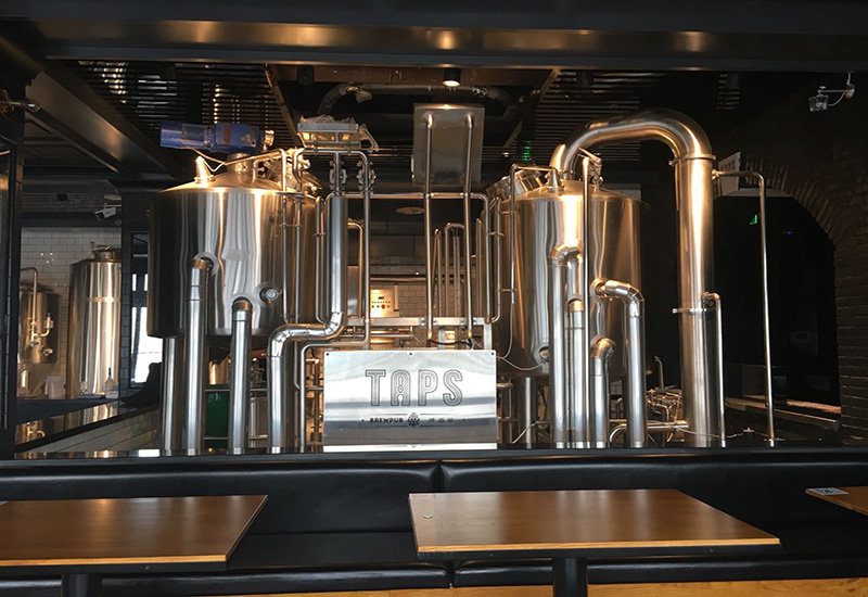 2016年8月 重庆TAPS 500L 精酿啤酒酒吧交钥匙工程完成安装 (11)
